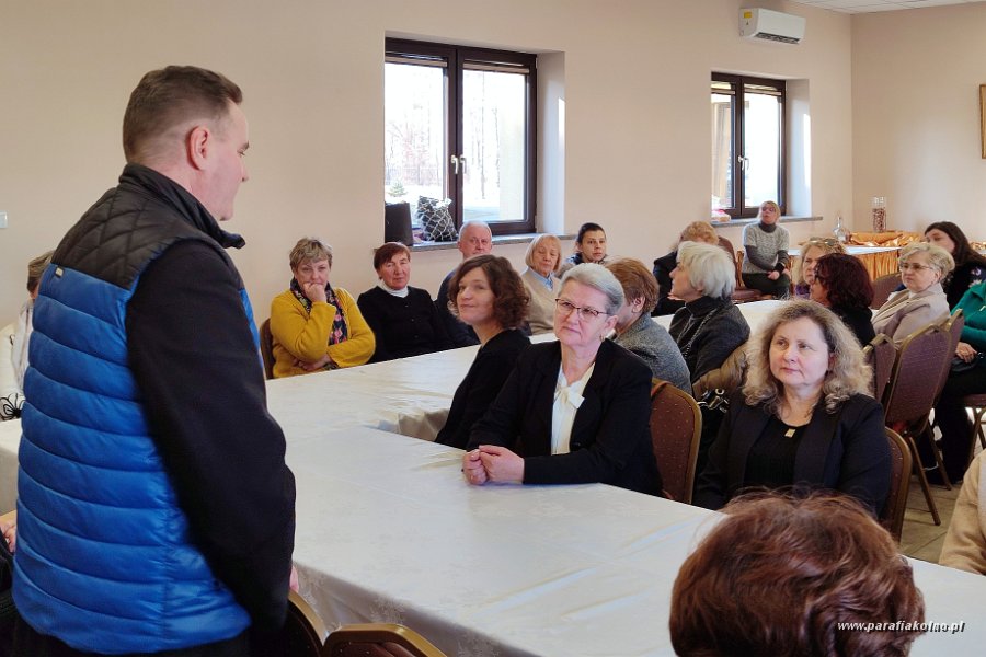 68 Katecheza ks. Andrzeja Mikuckiego.jpg